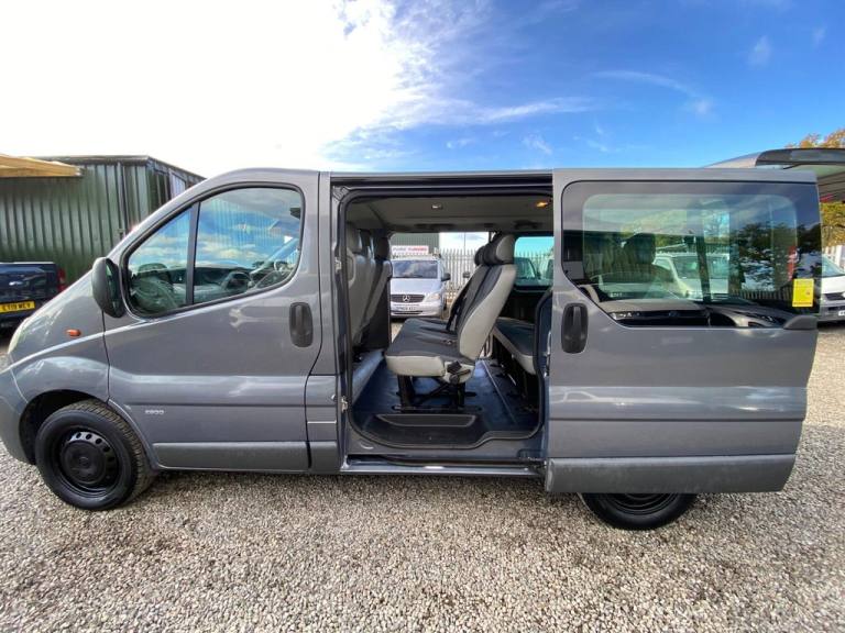 2011 Vauxhall Vivaro 2.0 2900 CDTi ecoFLEX 16v Combi FWD L1 H1 5dr MPV Diesel Manual