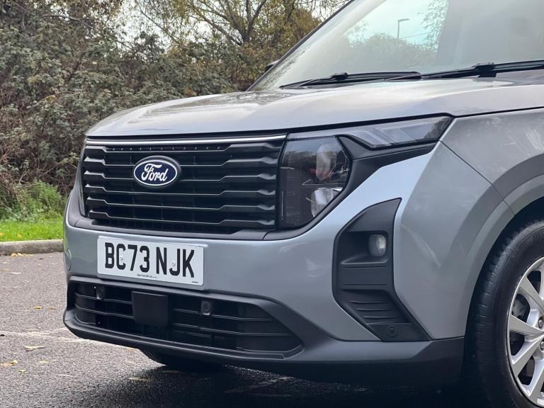 2024 Ford Transit Courier 1.5 EcoBlue Limited Van PANEL VAN DIESEL Manual