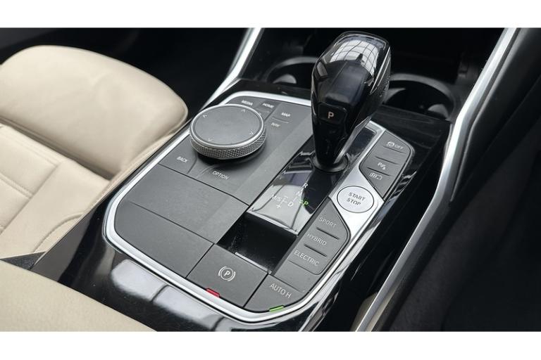 2019 BMW 3 Series 330e Sport Pro Saloon HYBRID Automatic