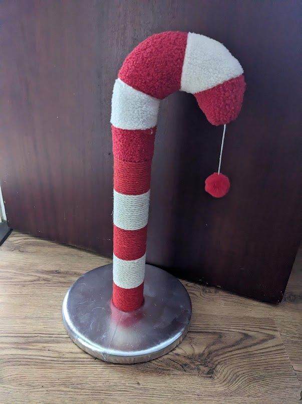 cat/kitten scratcher 