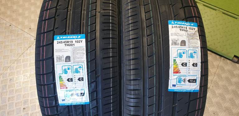 245 45 19   2 x NEW!! tyres Triangle Sporte X All Seasons