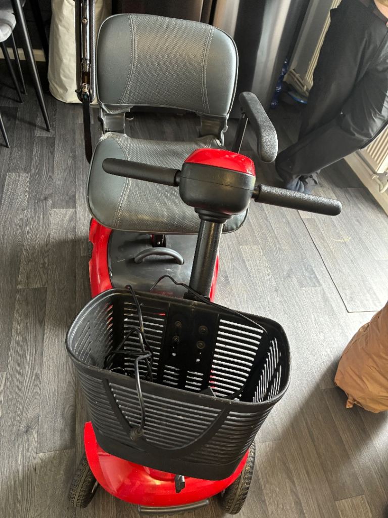 Mobility scooter 