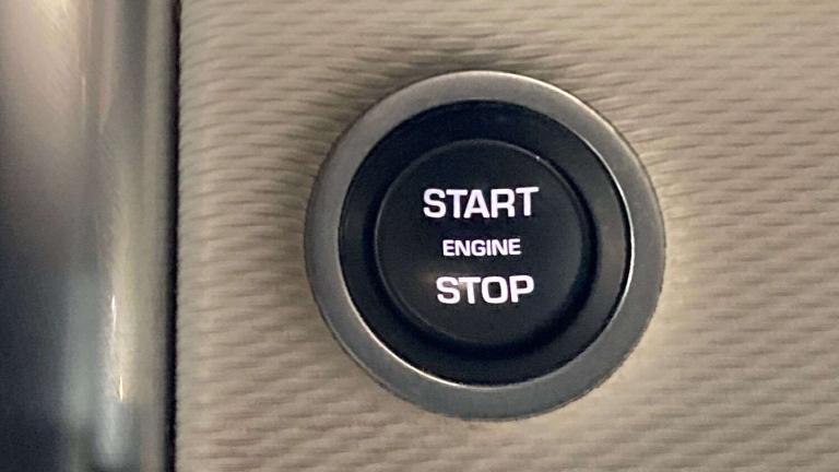 2022 Land Rover Discovery 3.0 D300 R-Dynamic HSE 5dr Auto SUV Diesel Automatic