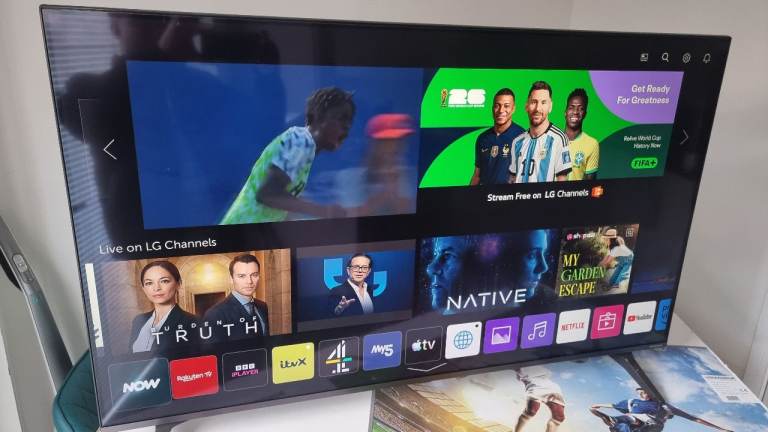 LG 49SM8050PLC is a 49-inch 4K NanoCell Smart TV, FREEVIEW & FREESAT HD, BLUETOOTH 