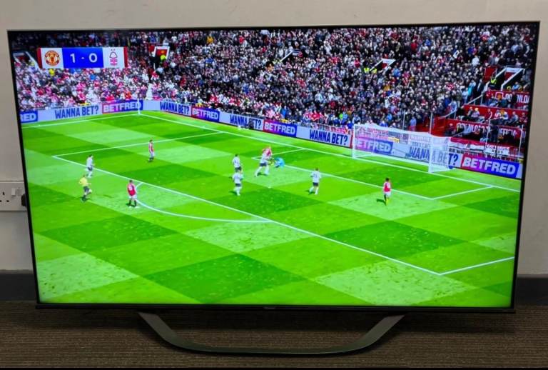 Hisense 55-inch 4K LED Smart TV U7HQTUK