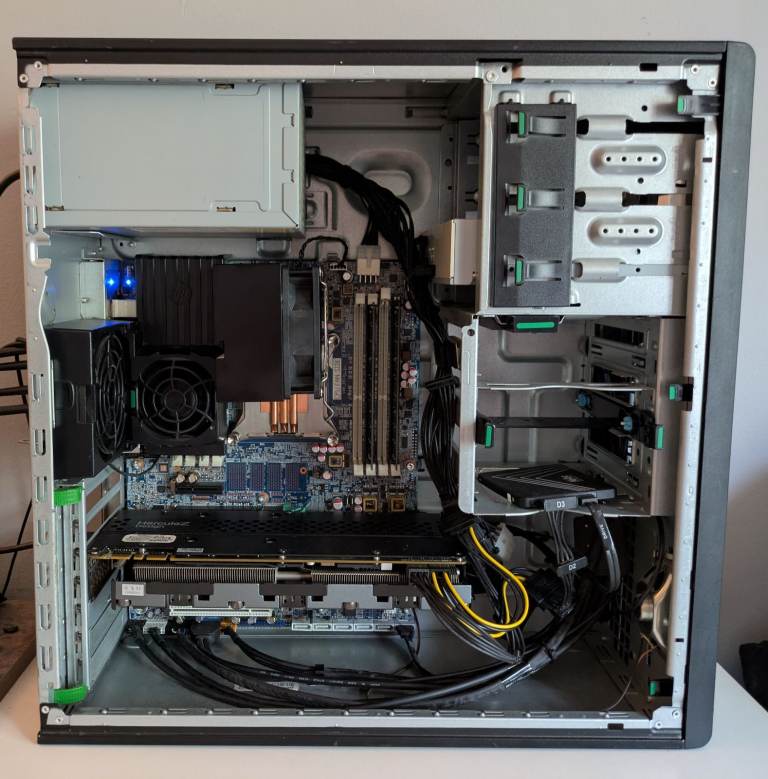 HP Z420 GAMING PC