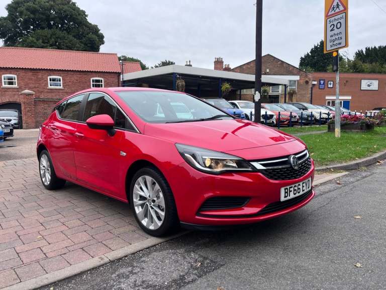 2016 Vauxhall Astra 1.4T 16V 125 Design 5dr HATCHBACK Petrol Manual