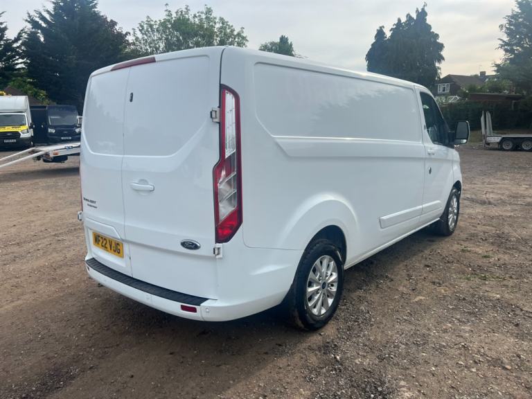2022 Ford Transit Custom 300 LIMITED P/V ECOBLUE L2 Panel Van Diesel Manual