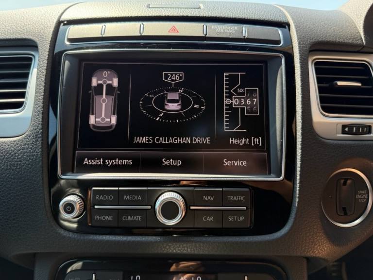 2017 17 VOLKSWAGEN TOUAREG 3.0 TDI V6 BLUEMOTION TECH R-LINE PLUS SUV 5DR DIESEL