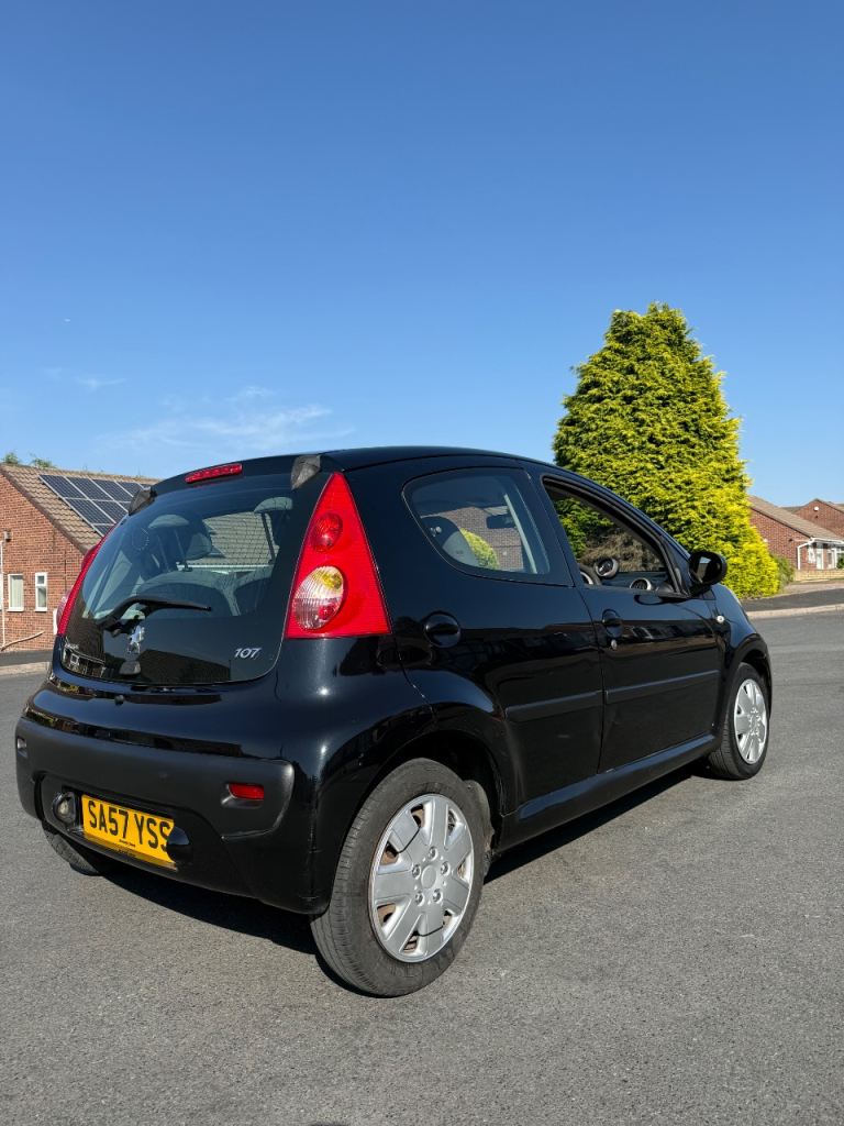 Peugeot 107 1.0 Petrol - Automatic / £20 Tax / 5 Door