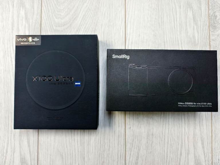 **MINT** Vivo X100 Ultra 512gb CN + SmallRig Photography kit Bundle