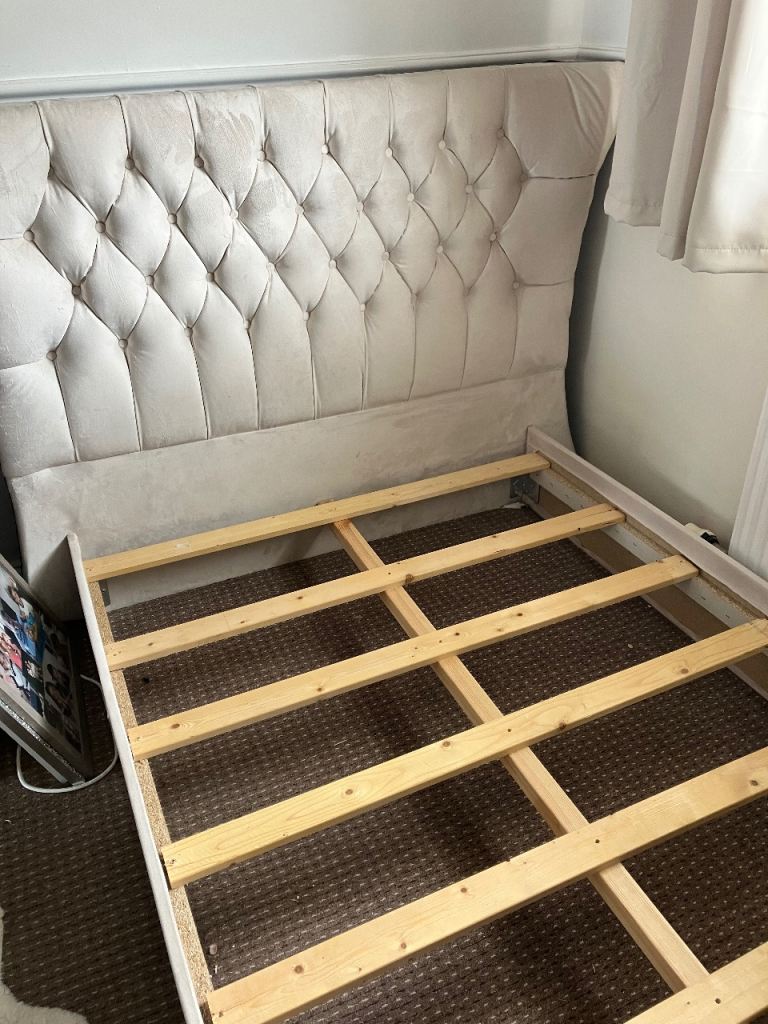 Cream small Double Bed Frame with Tufted Headboard – Good Condition
