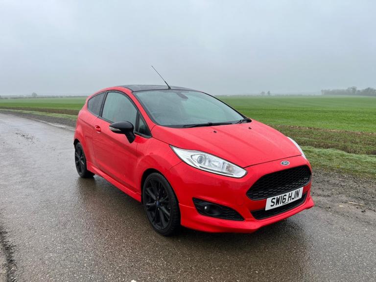 2016 Ford Fiesta 1.0 EcoBoost 140 Zetec S Red 3dr HATCHBACK Petrol Manual