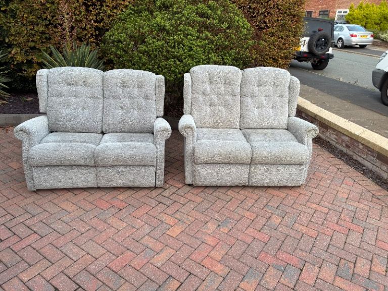  Fabric suite two seater recliner sofa couch settee armchair (free delivery 🚚🚚🚚) 