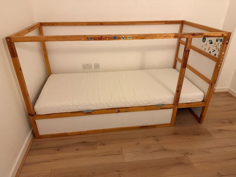 IKEA KURA REVERSIBLE SINGLE BED. Free delivery!!!