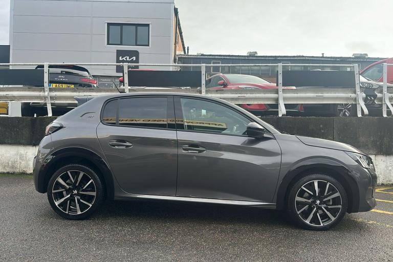  Peugeot 208 1.2 Puretech Gt Hatchback 5dr Petrol Eat Euro 6 s/s 100 Ps Petrol