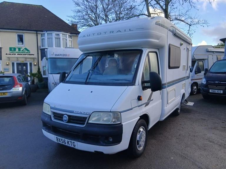 Autotrail Tracker SE 2 Berth Compact Motorhome