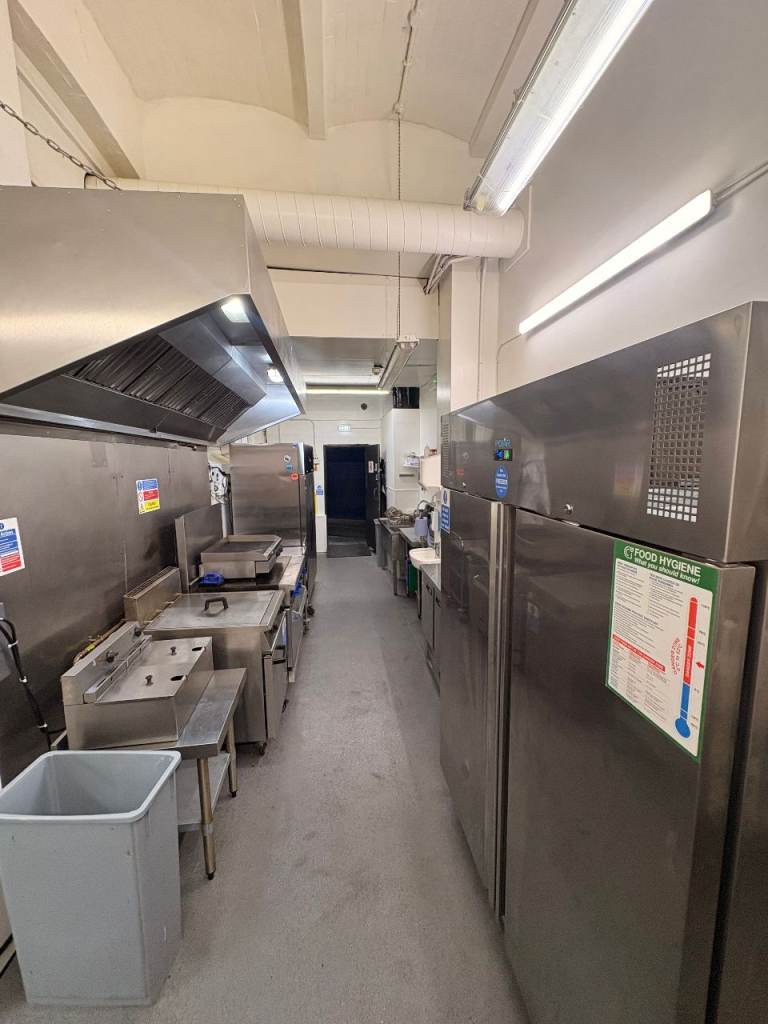 Tuffnell Park Pub Kitchen in North London For Rent 