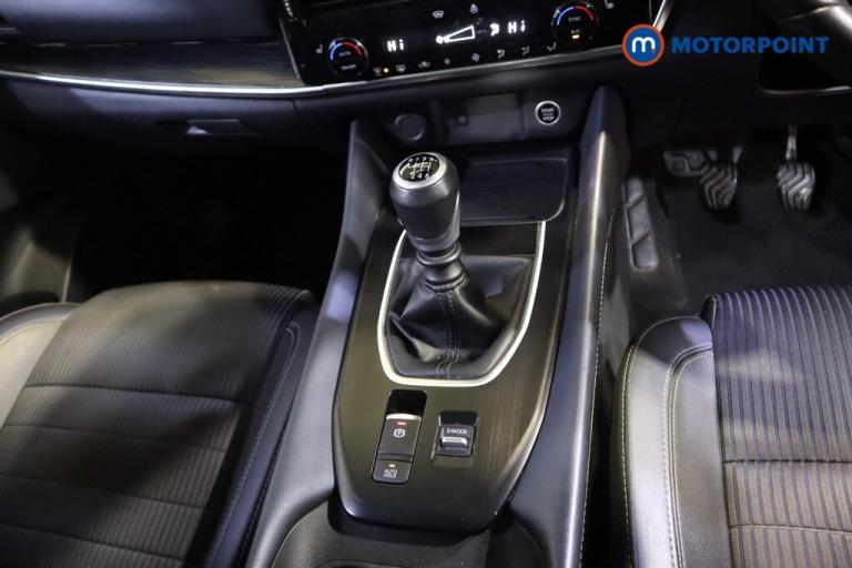 2022 Nissan Qashqai 1.3 DiG-T MH Tekna 5dr SUV Petrol Manual