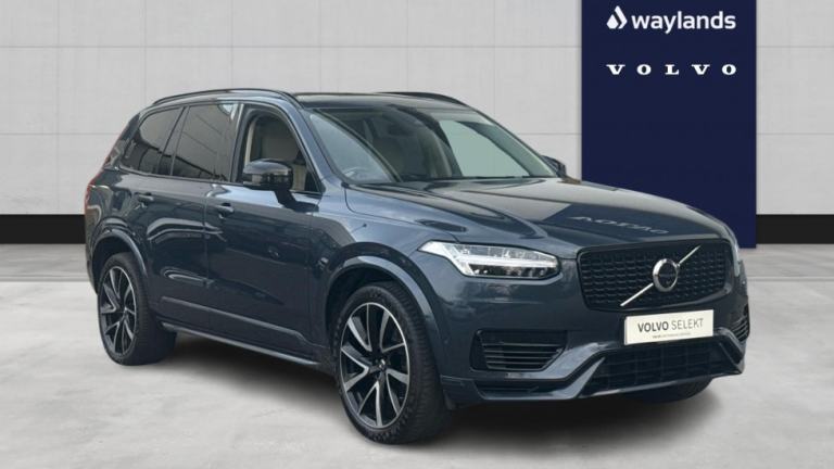 2022 Volvo XC90 2.0 T8 [455] RC PHEV Ultimate Dark 5dr AWD Gtron ESTATE PETROL/ELECTRIC Automatic