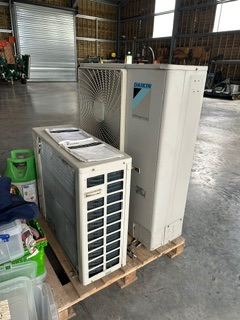 Daikin air to water heat pump 