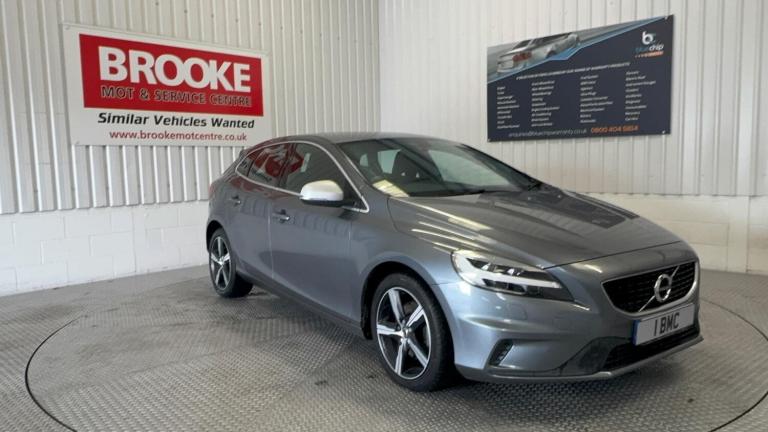2019 Volvo V40 2.0 T3 GPF R-Design Euro 6 (s/s) 5dr HATCHBACK Petrol Manual