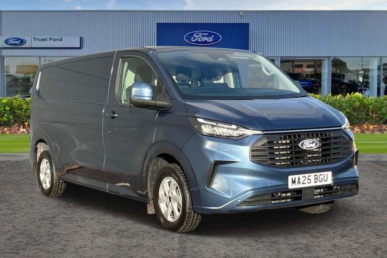 2025 Ford Transit Custom 2.0 EcoBlue 136ps H1 Van Limited PANEL VAN DIESEL Manual