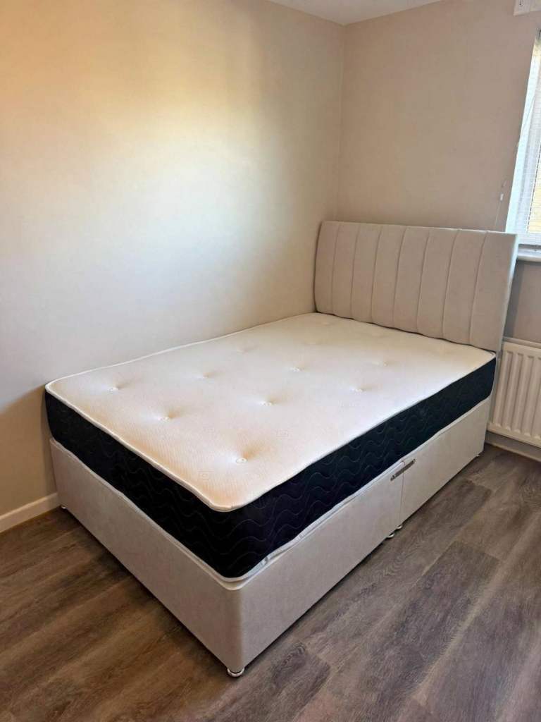 Modern Velvet Design - Double Bed & Mattress Optional Storage (4ft6) - SAME DAY DELIVERY 