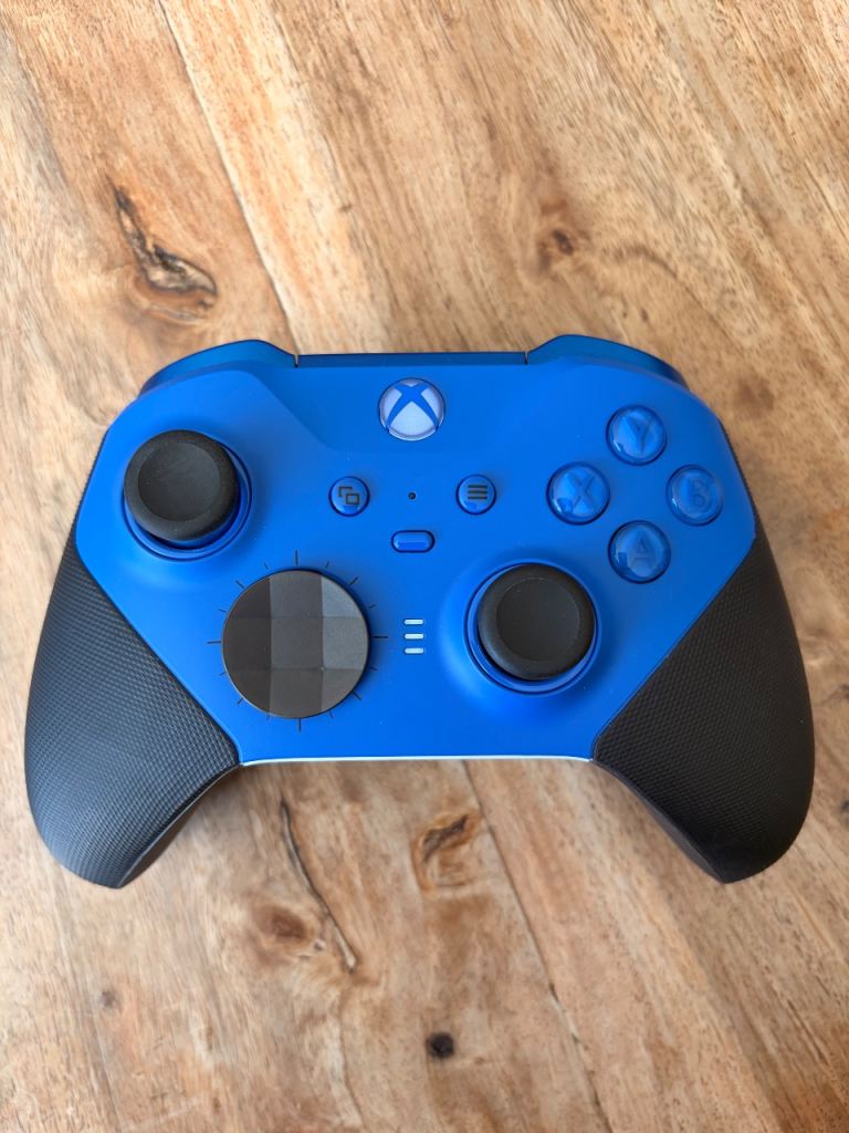 Xbox Elite 2 Controller Blue