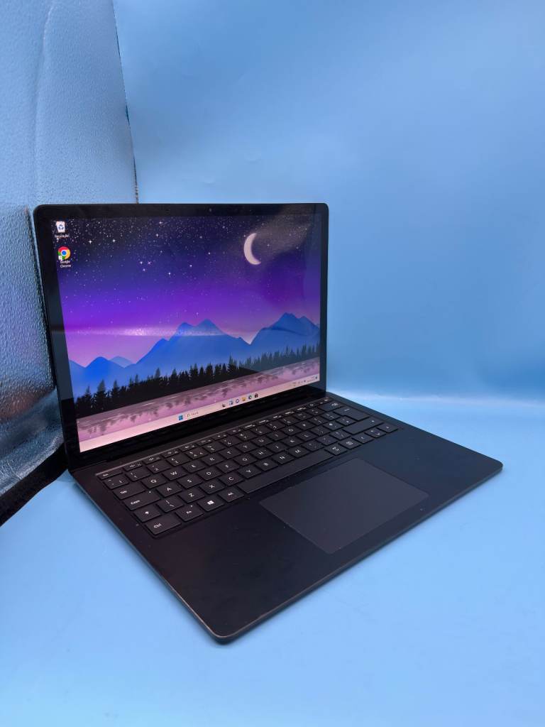 Microsoft Surface Laptop 4 i7 16GB RAM 512GB SSD JET BLACK