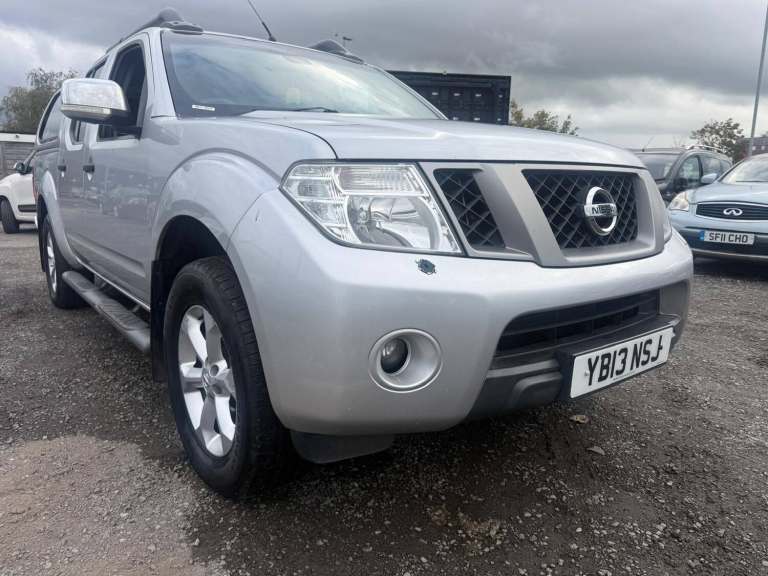 2013 (13) NISSAN NAVARA TEKNA DCI | Diesel | MOT 06/27 | TOWBAR | 2 KEYS