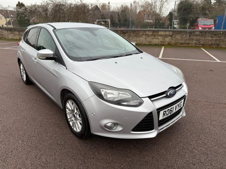2011 Ford Focus 1.6 125 Titanium 5dr HATCHBACK Petrol Manual