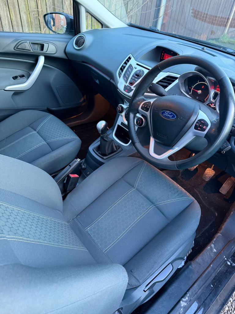 Ford, FIESTA, Hatchback, 2009, Manual, 1560 (cc), 3 doors