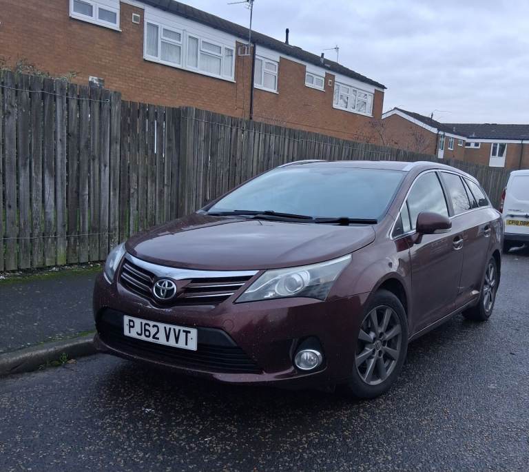 Toyota avensis Automatic 2013 1.8 petrol ulezfree 