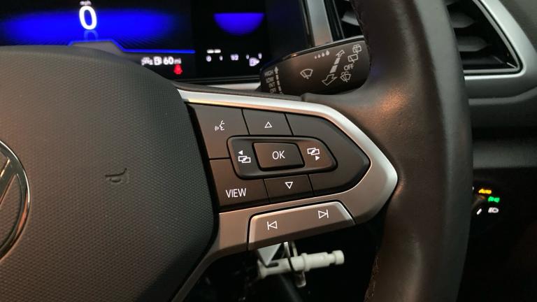 2022 Volkswagen T-Roc 1.0 TSI Life 5dr HATCHBACK PETROL Manual