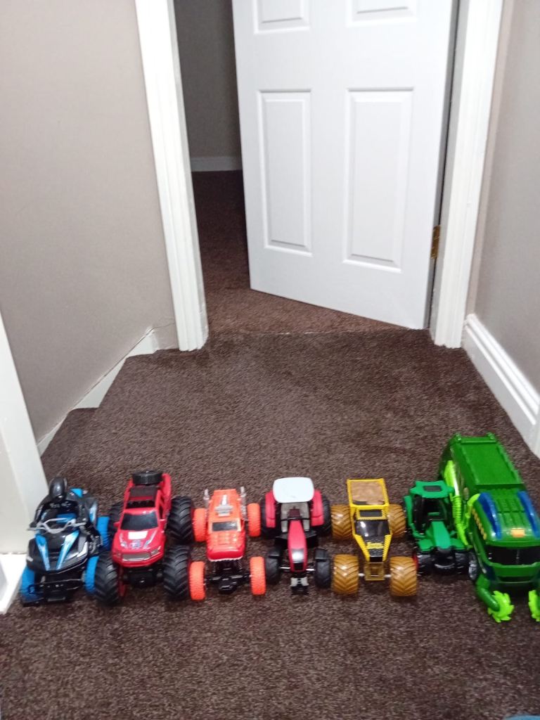 Large Bundle of Kids' Toy Vehicles and Figures – Good Condition