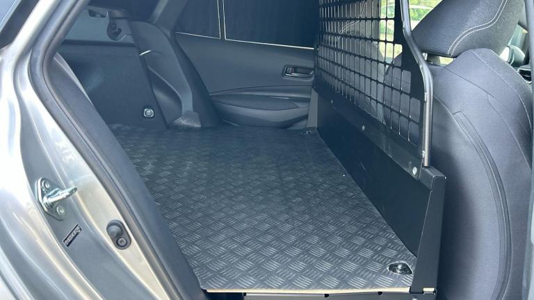  Toyota Corolla 1.8 VVT-h Car Derived Van 5dr Petrol Hybrid CVT Euro 6 (s/s) (140 ps) Petrol/Elec...