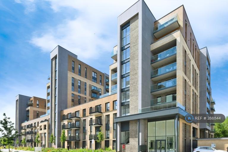 1 bedroom flat in Ackroyd House, Harlow, CM20 (1 bed) (#2881144)