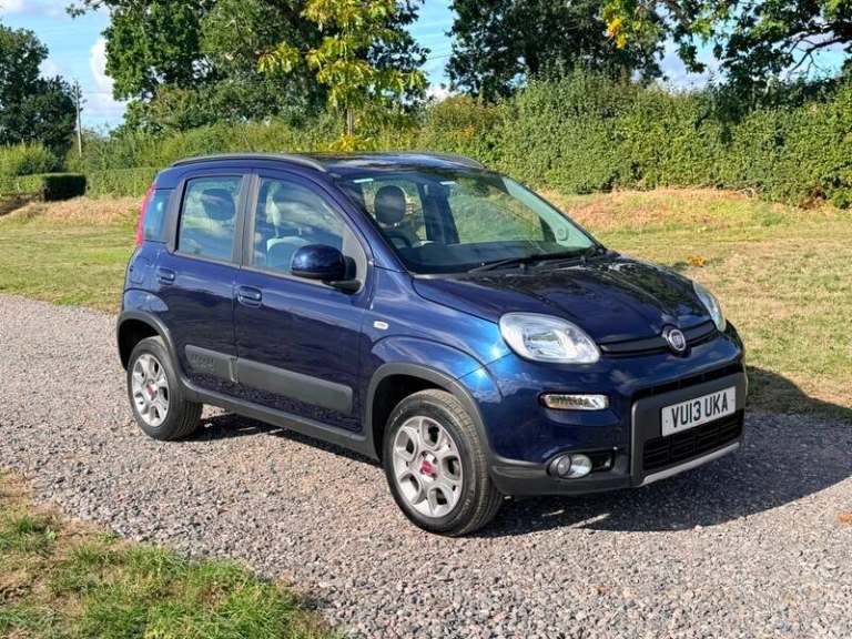 Fiat Panda 1.3 MultiJet 4x4 Hatchback 5dr Diesel Manual Euro 5 (s/s) (75 bhp)
