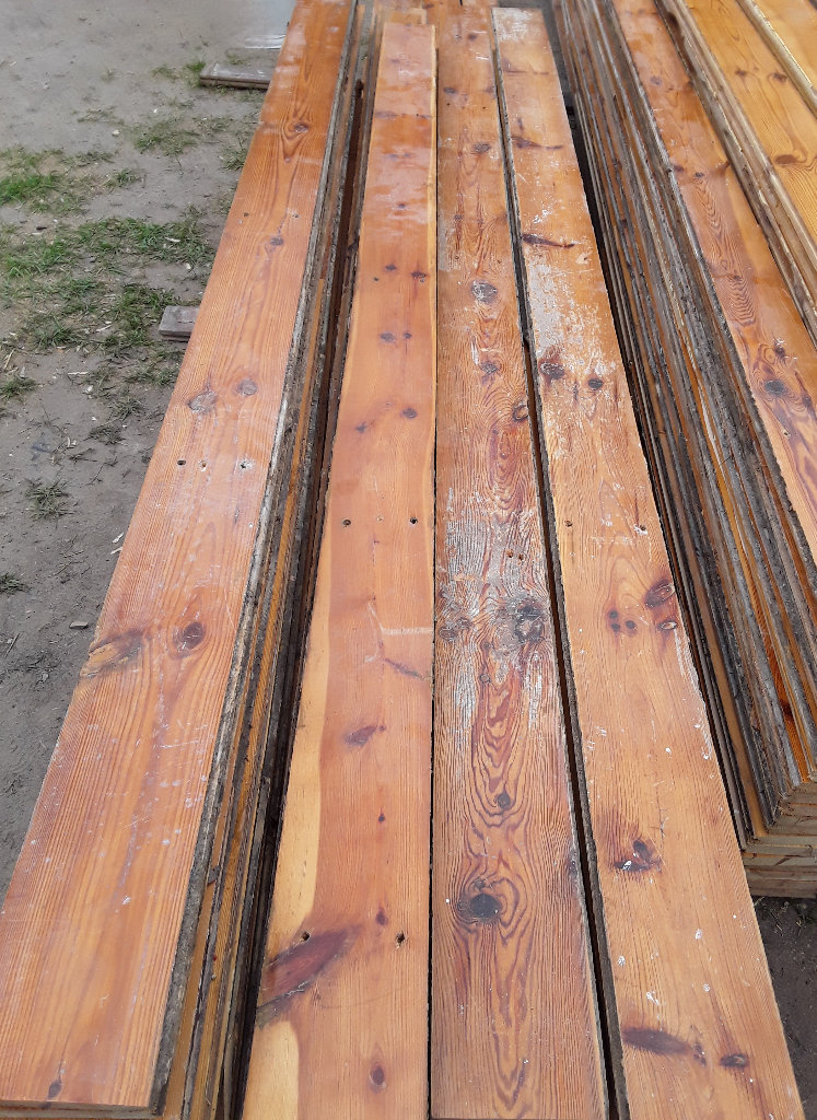 Reclaimed pine floorboards, width up to 6.4 inch. 30 mm thick. Length up to 16 foot.