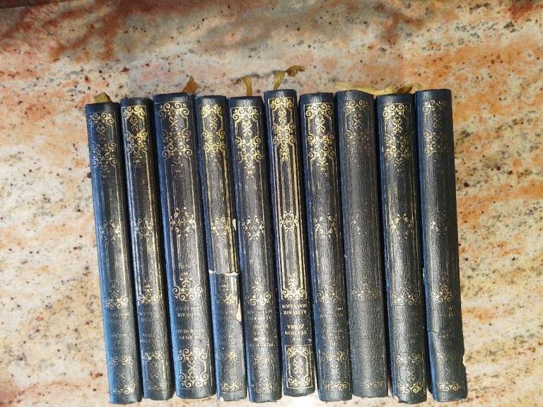Set of 10 Alastair McClean novels (all hardback editions)
