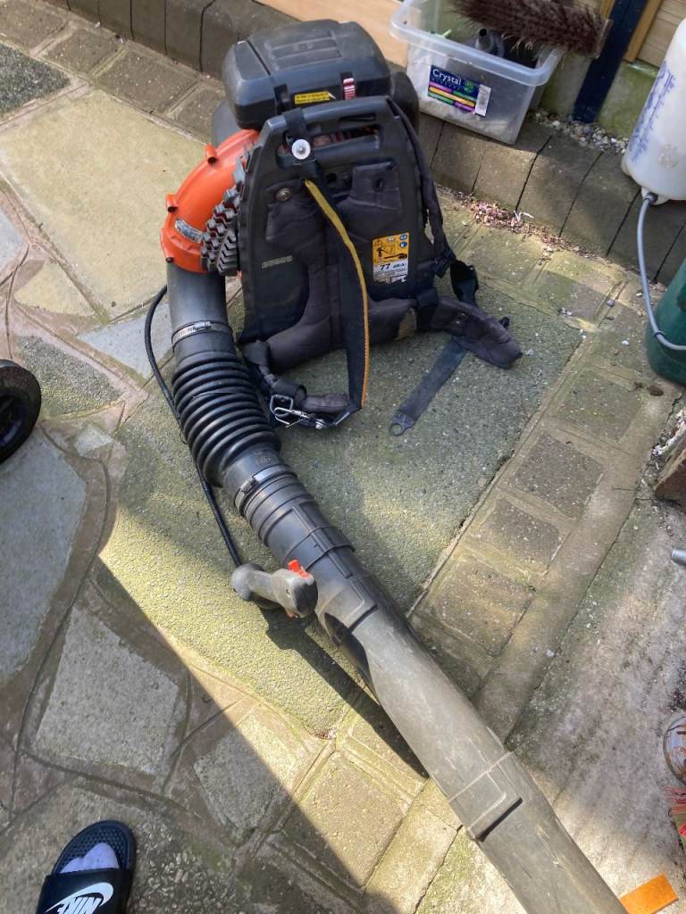 Husqvarna 570 BTS Petrol backpack blower
