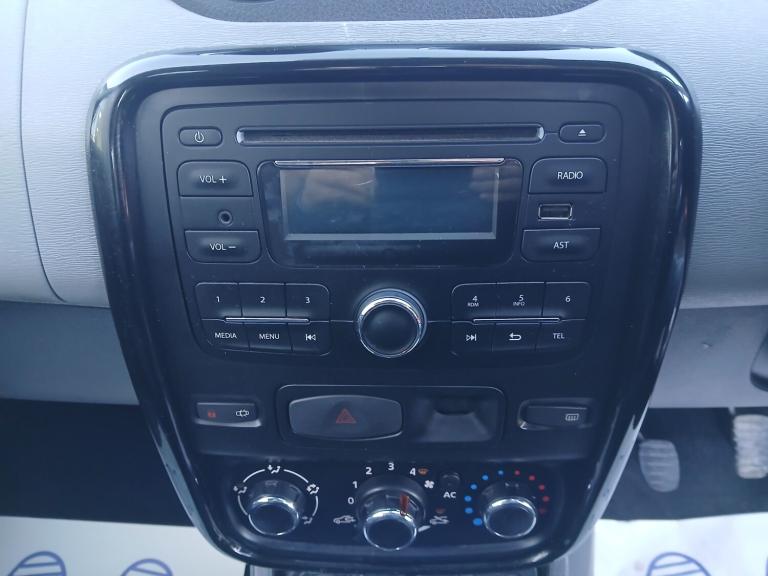 2013 Dacia Duster 1.5 dCi 110 Laureate 5dr 4X4 HATCHBACK Diesel Manual