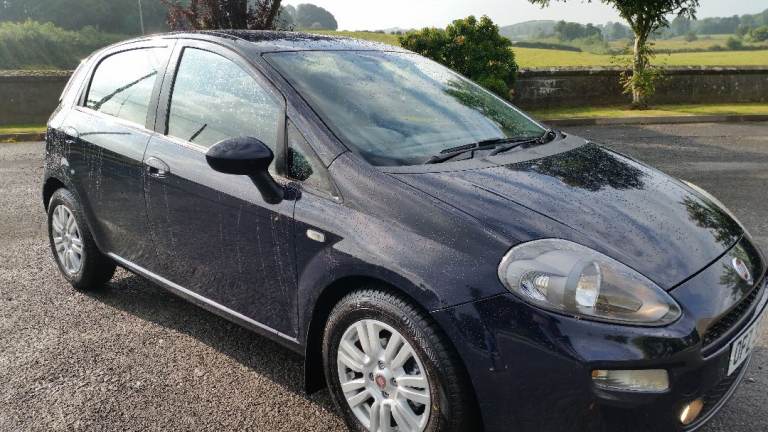 *!*SUPERB VALUE*!* 2013 FIAT PUNTO 1.2 EASY+ **MOT TO 30 JULY 2026** **JUST VALETED**