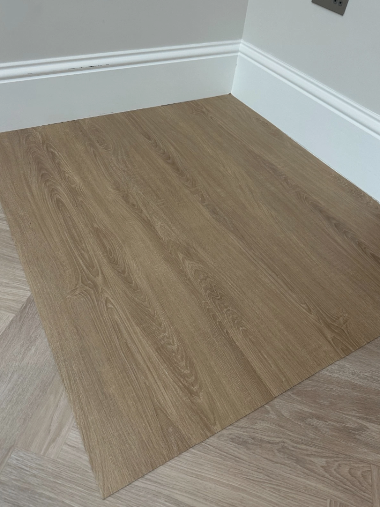 LVT Luxury Vinyl Tiles Flooring Planks (Glue Down - Oak Wood Effect Floor Dry Back)
