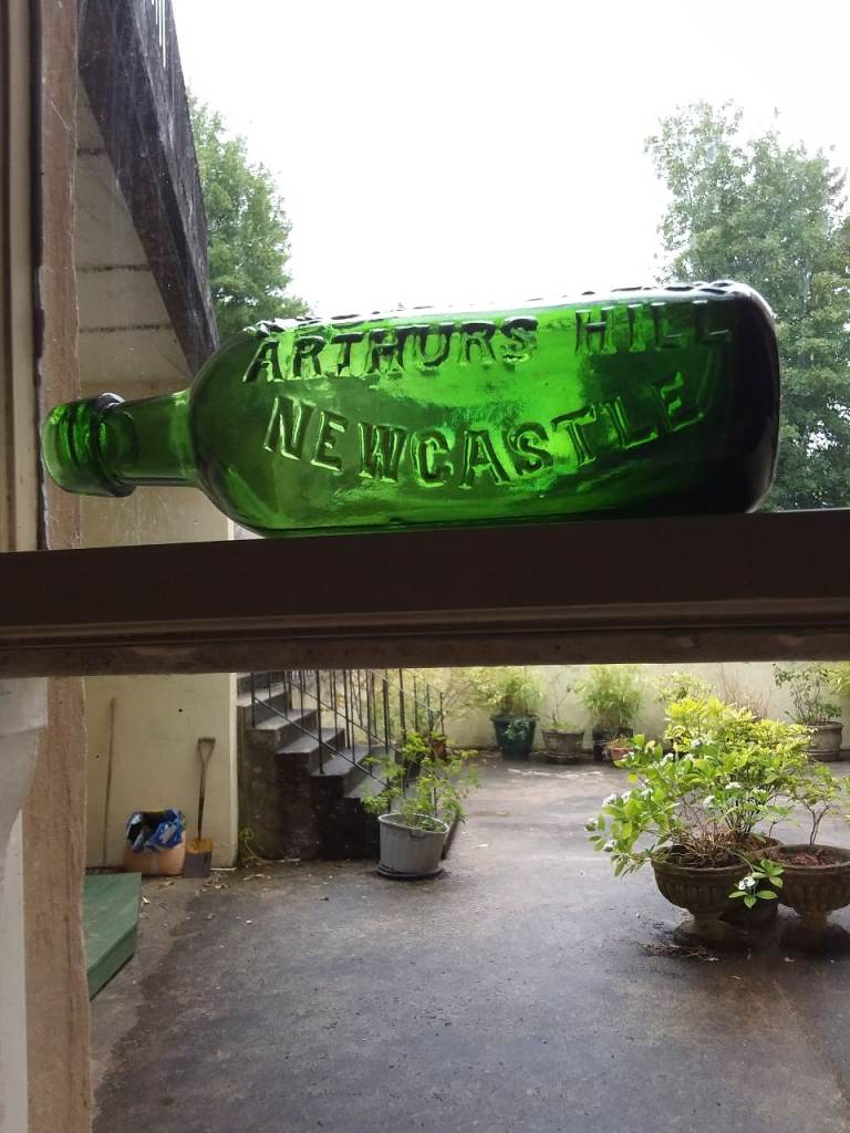 antique beer bottle, Jacksons, Arthurs Hill, Newcastle, ca. 1900