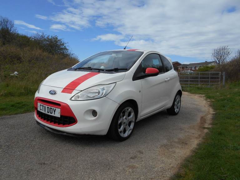 FORD KA ZETEC GRAND PRIX HATCHBACK 2011 PART EXCHANGE TO CLEAR £35 TAX BARGAIN £950 *LOOK*