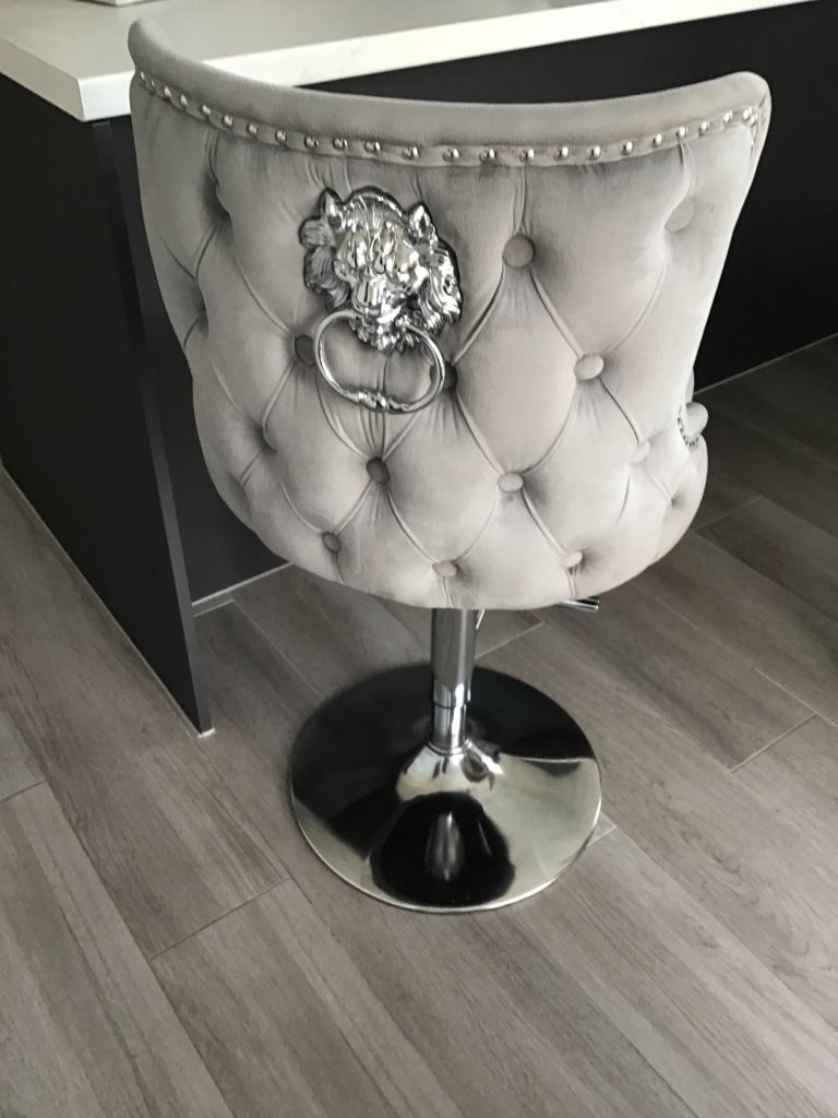 Kitchen Gas Assisted Chairs 