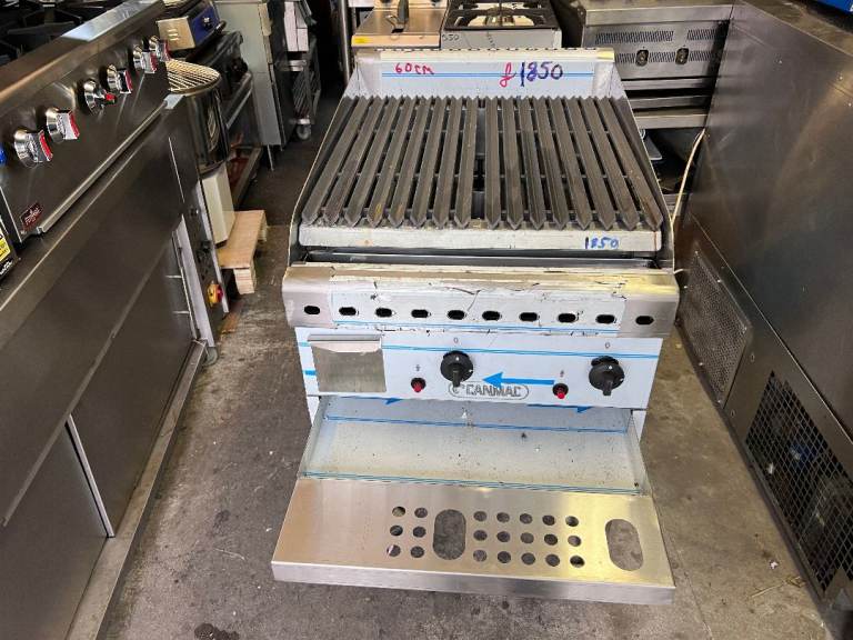 NEW GAS  BBQ KEBAB STEAK BURGER CHAR WATER GRILL CATERING COMMERCIAL KITCHEN RESTAURANT 