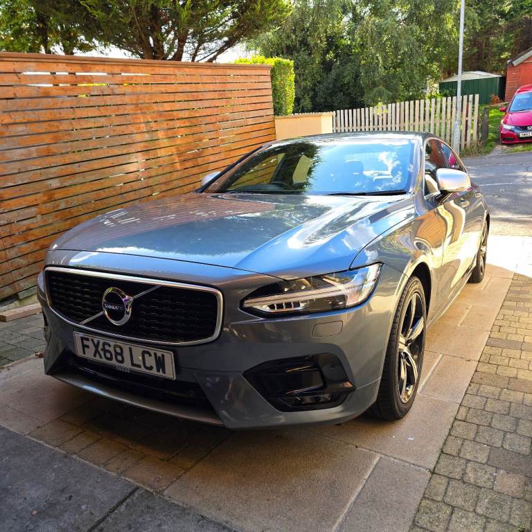 2018 Volvo S90 R-Design T4 Saloon Automatic (Outstanding Example)